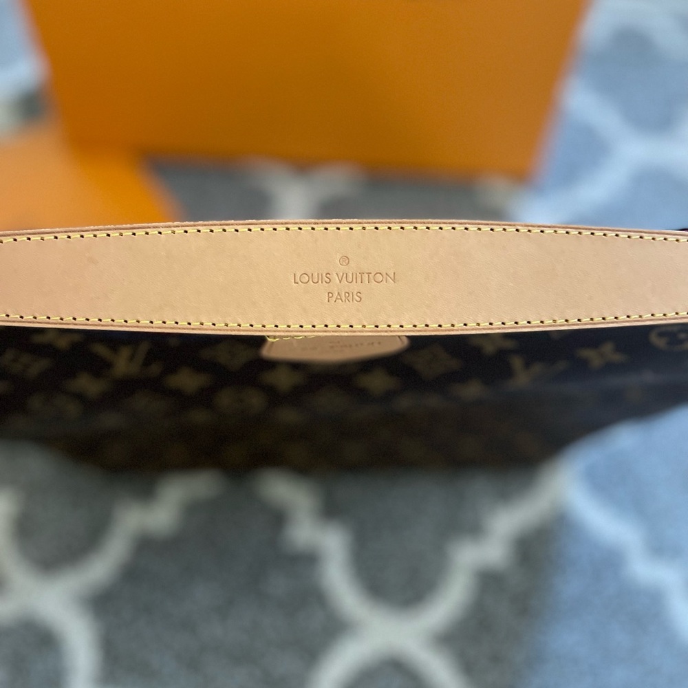 Louis Vuitton Monogram Graceful MM 
*bag only* - Picture 12 of 12
